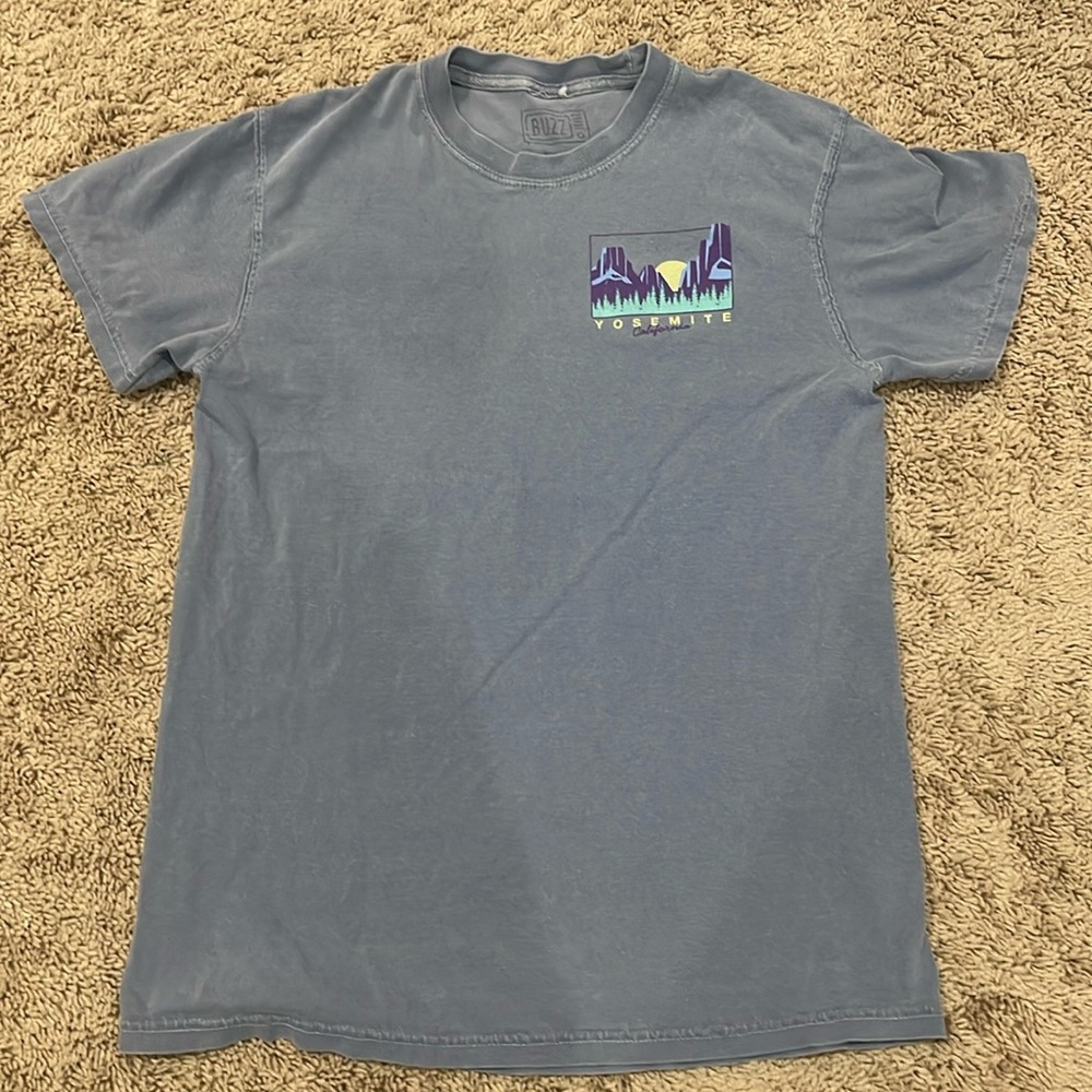 Men’s Gray T-Shirt Size S